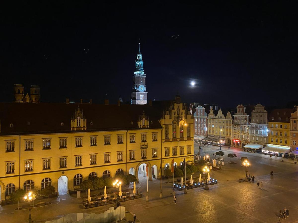 Appartamento Magiczne Gniazdko Na Samym Rynku Breslavia Esterno foto
