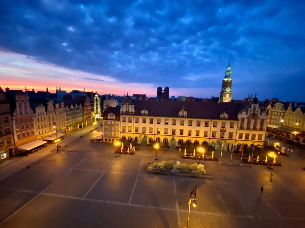 Appartamento Magiczne Gniazdko Na Samym Rynku Breslavia Esterno foto