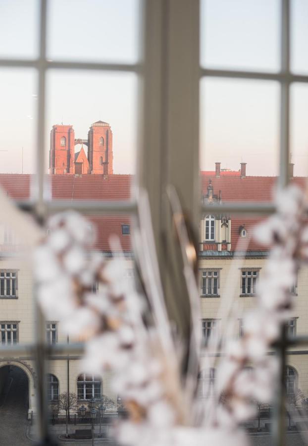 Appartamento Magiczne Gniazdko Na Samym Rynku Breslavia Esterno foto